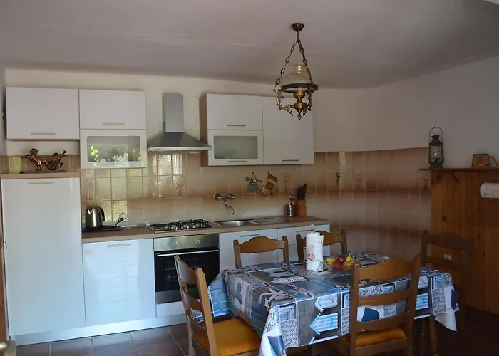 Tatil Evi Seaside House Sutomiscica, Ugljan - 15965