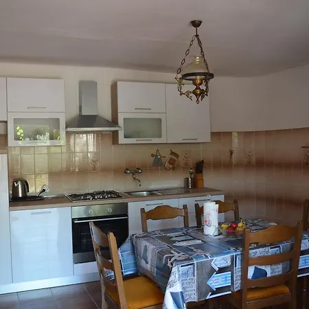 Nyaraló Seaside House Sutomiscica, Ugljan - 15965